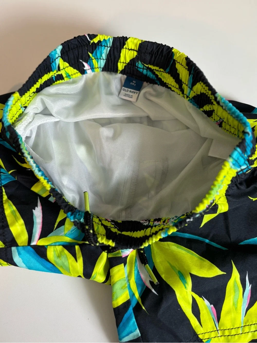 Old Navy Tropical Leaf Print Boys Swim Trunks Black & Neon Medium 8 Swimwear